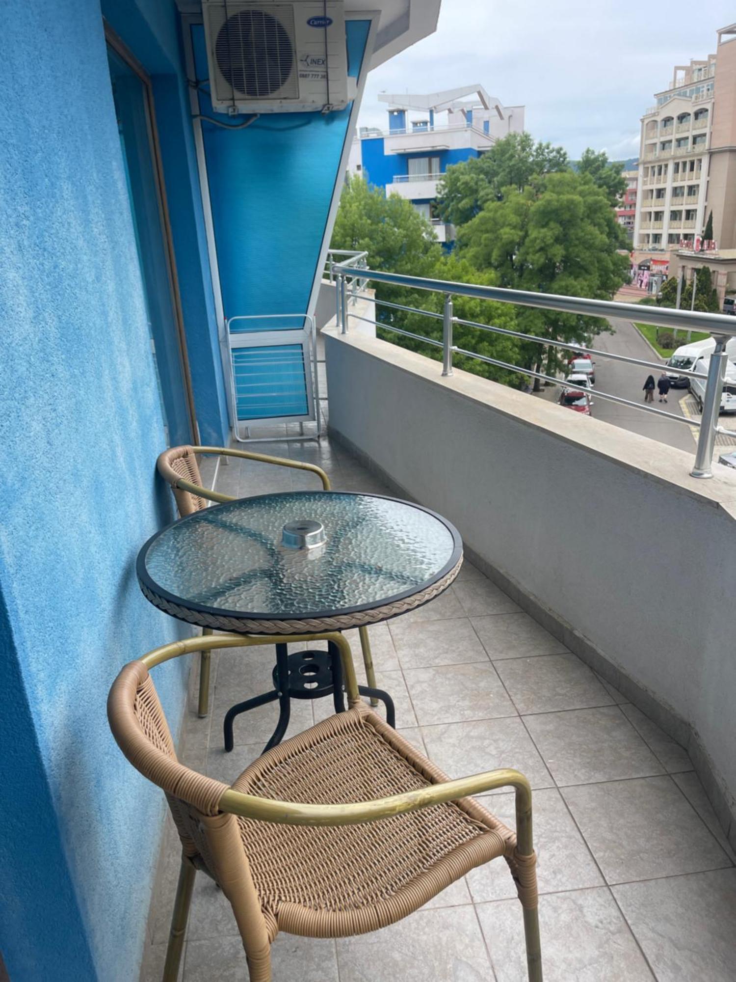 Studio Kuban Lägenhet Slăntjev Brjag Exteriör bild